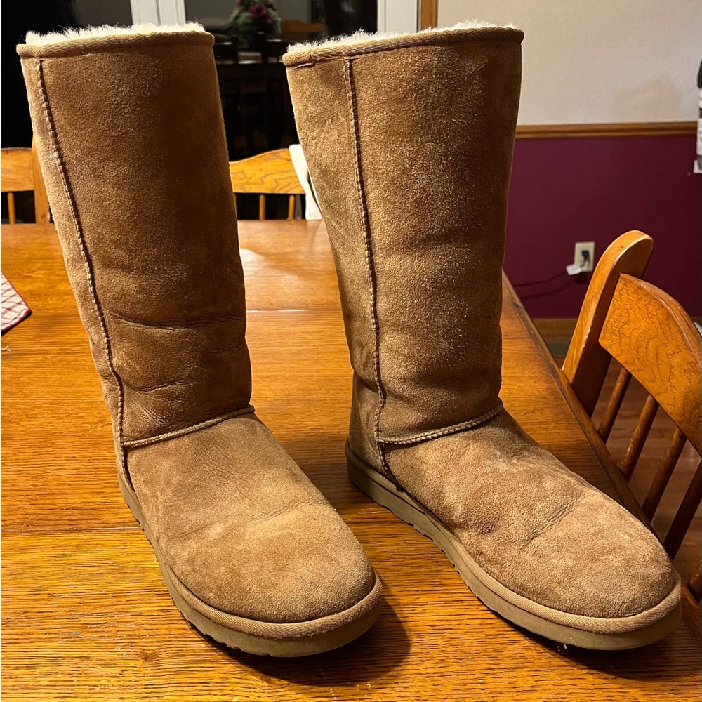Women’s Ugg Boots  Size 11